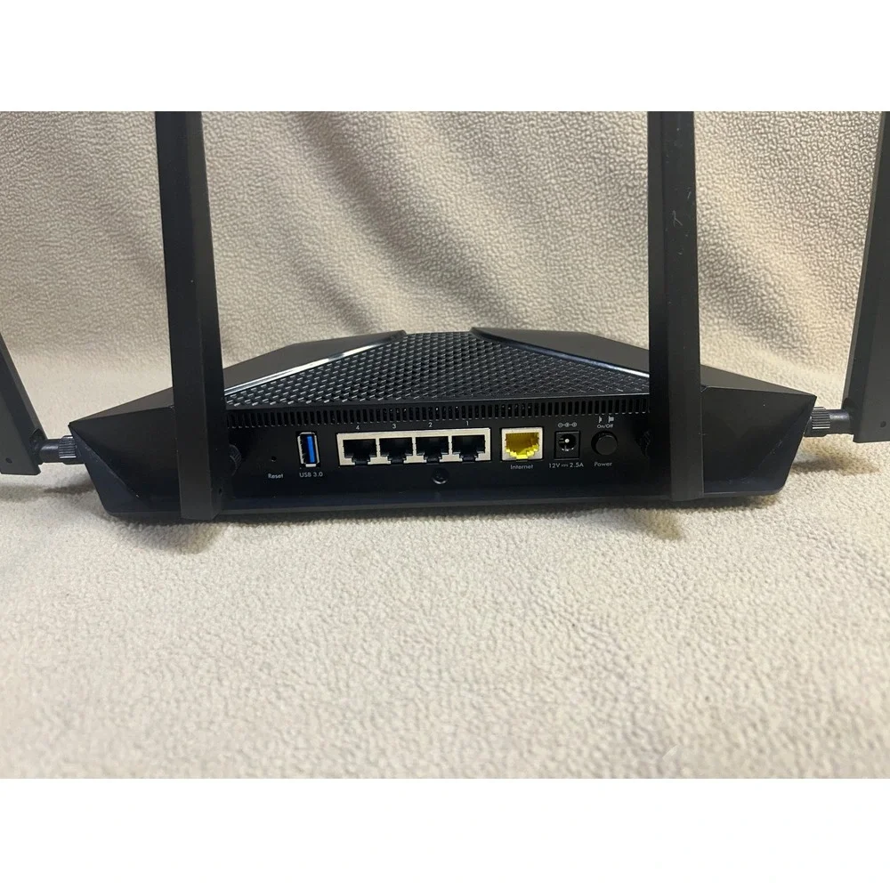 Netgear Nighthawk AX5 AX4200 5-Stream WiFi 6 Router RAX42 Black - Picture 5 of 8